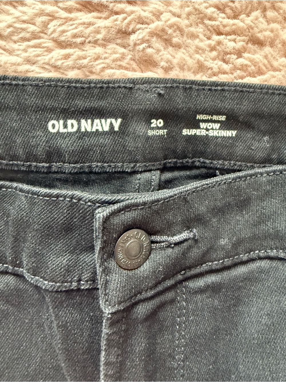 Old Navy Black Women’s High-Rise Super Skinny Jeans
